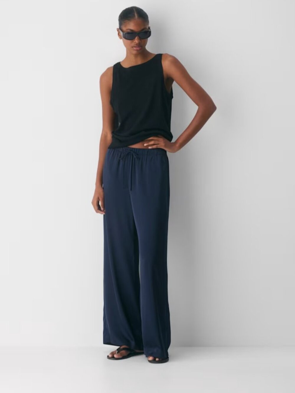 NWT Aritzia Wildred The Lodge Pant - Satin Admiral L
